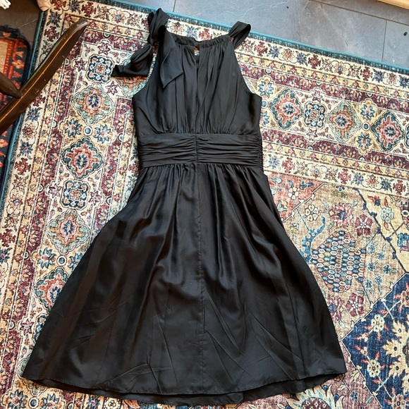 EUC Black silk White House Black Market midi halter bow detail dress, size 2 - Picture 6 of 8